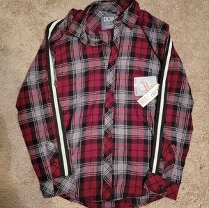 NWT Drill Clothing Co Boys Division L 14 16 Red Button Up Shirt w/ black/white